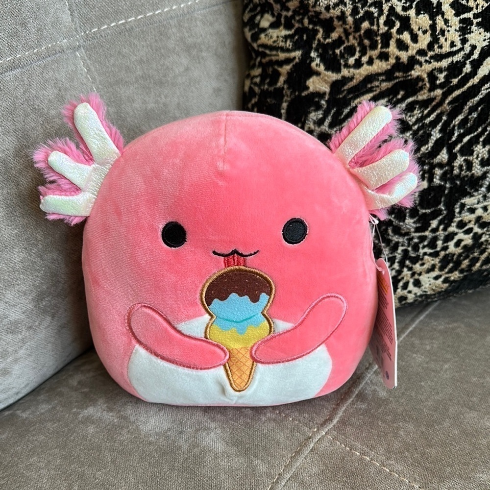 Squishmallows Pink and White Axolotl with Ice Cream.7”